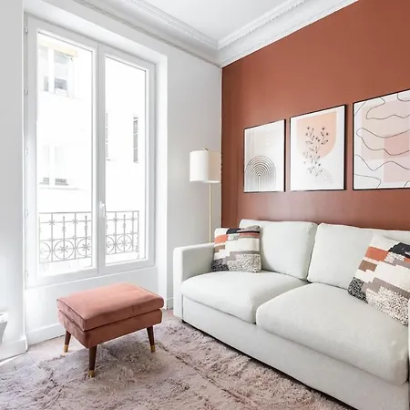 Appartement Near Montparnasse Terracota-vii Station Parijs